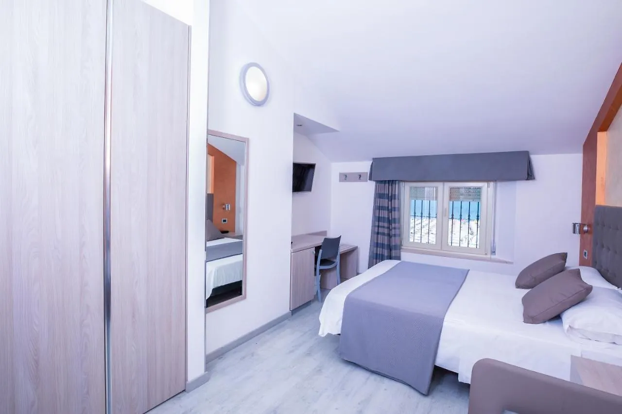 Hotel Gabbiano Rimini
